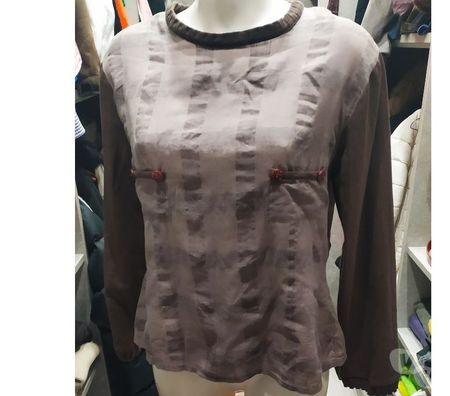 Vêtements occasion Moselle Florange - 57190 - Photos Vivastreet blouse marron manche longue T 42