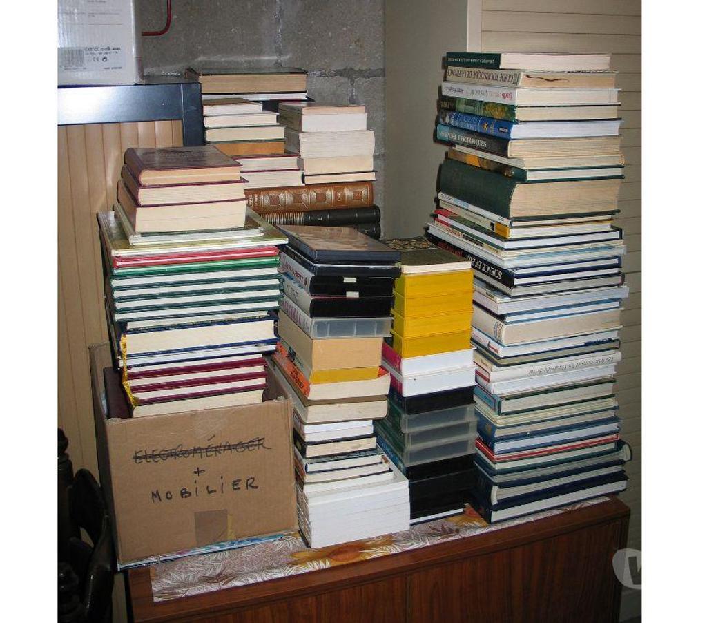 Livres occasion Essonne Quincy sous Senart - 91480 - Photos Vivastreet Lots livres tous types et DVD 