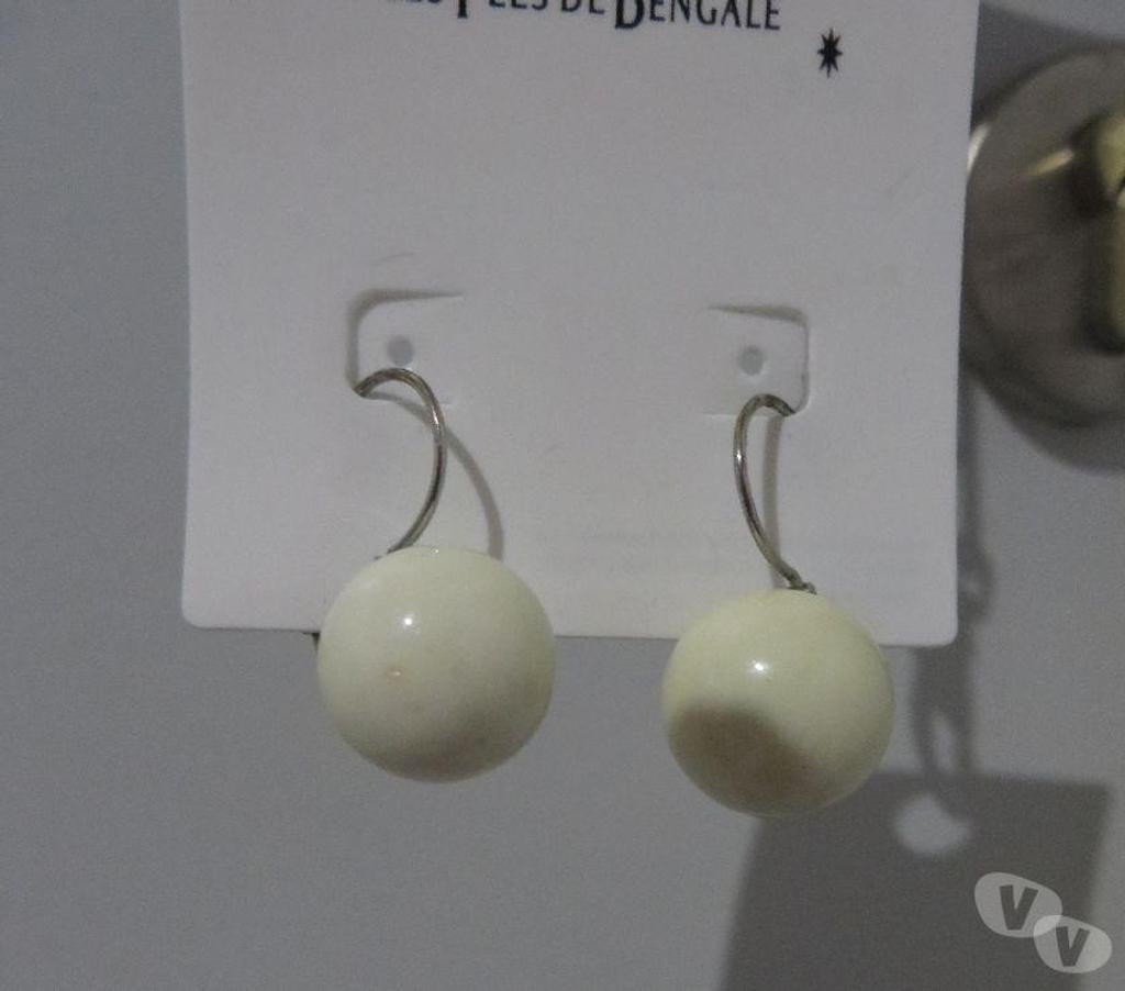 Bijoux occasion Puy-de-Dôme Clermont Ferrand - Photos Vivastreet Boucles d'oreilles