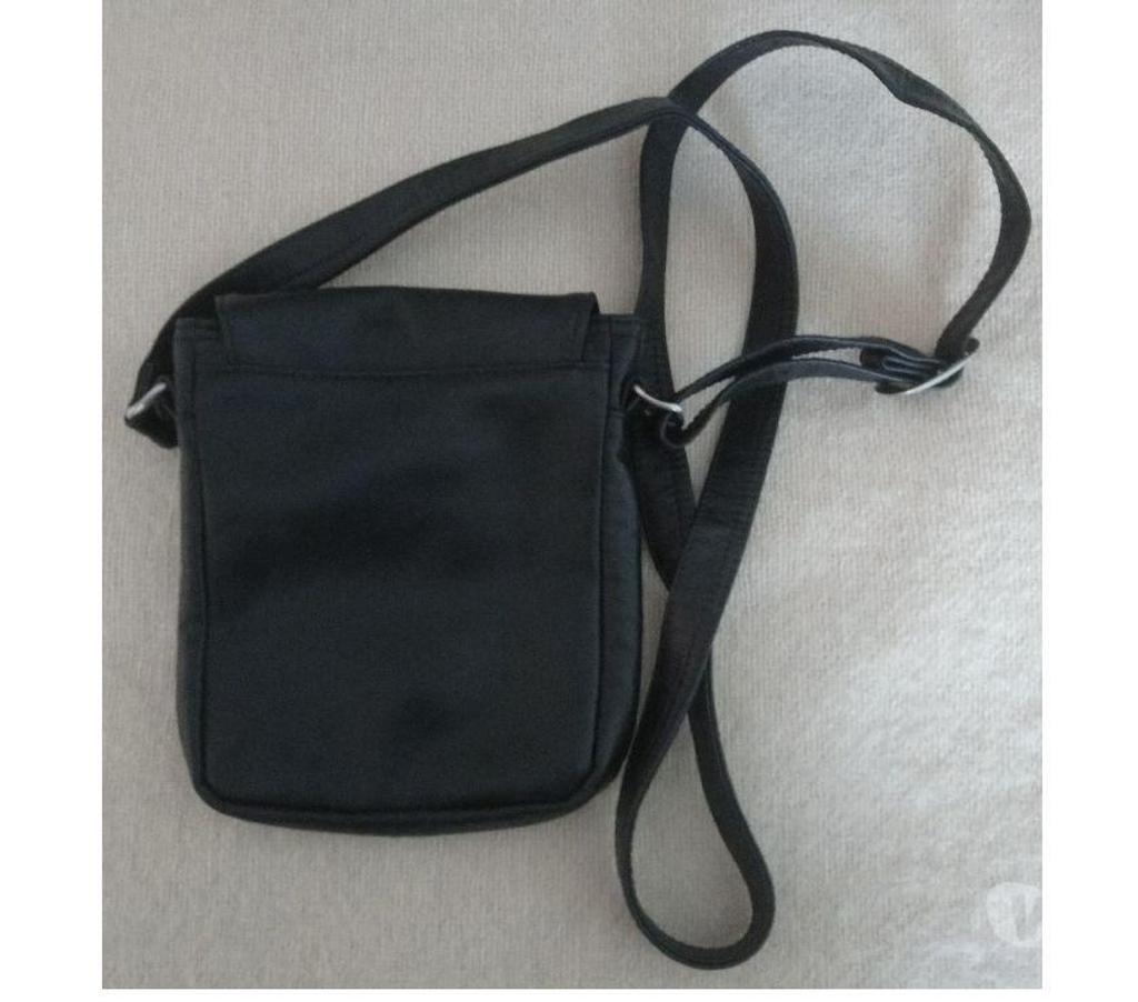 Accessoires - Bagagerie Seine-Saint-Denis La Courneuve - 93120 - Photos Vivastreet Sacoche Élite