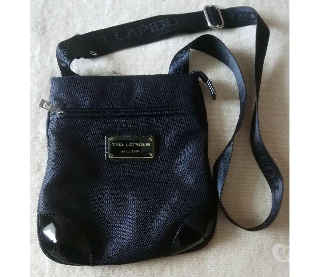 Accessoires - Bagagerie Seine-Saint-Denis La Courneuve - 93120 - Photos Vivastreet Pochette TED LAPIDUS
