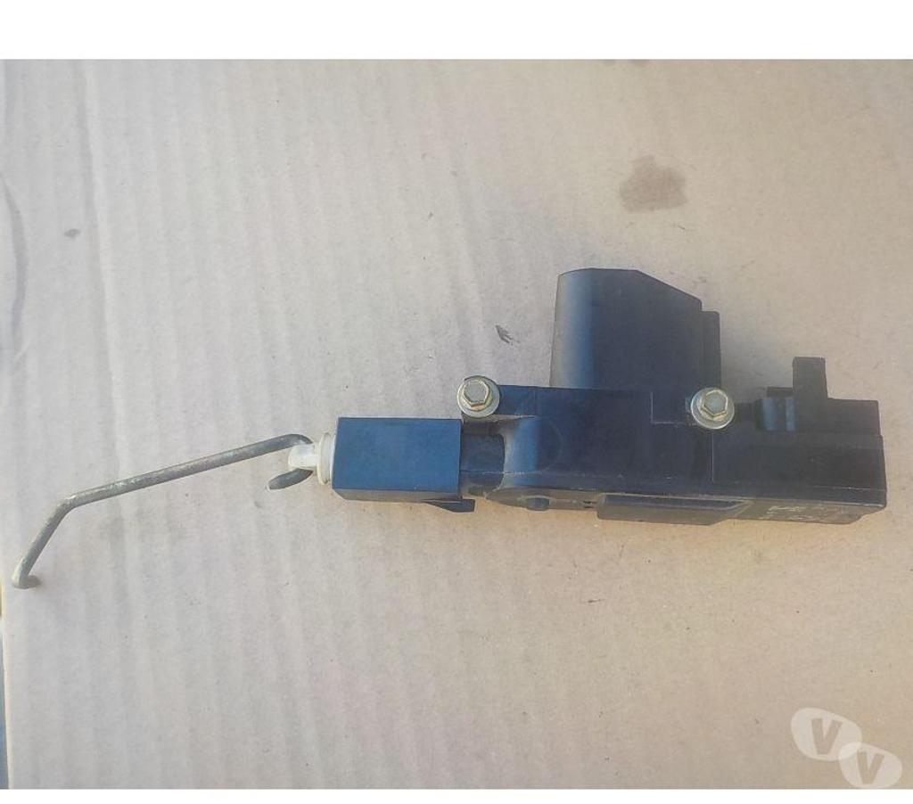 Pièces et services auto Pyrénées-Orientales Perpignan - Photos Vivastreet module centralisation de malle bmw e32 toutes series 7