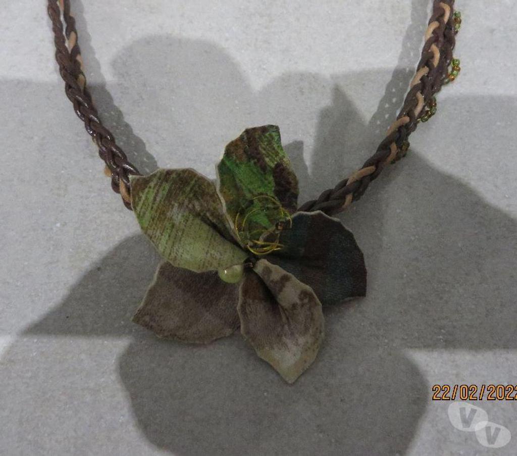 Bijoux occasion Puy-de-Dôme Clermont Ferrand - Photos Vivastreet Collier en cuir fait main 