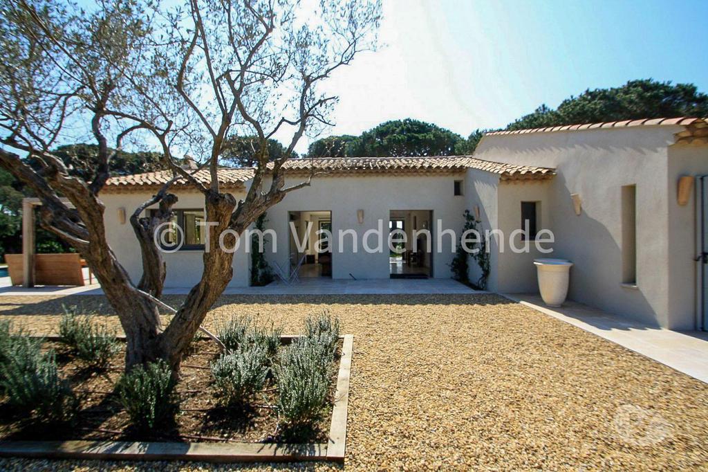 location saisonniere Var St Tropez - 83990 - Photos Vivastreet Location villa de luxe La Moutte Saint-Tropez