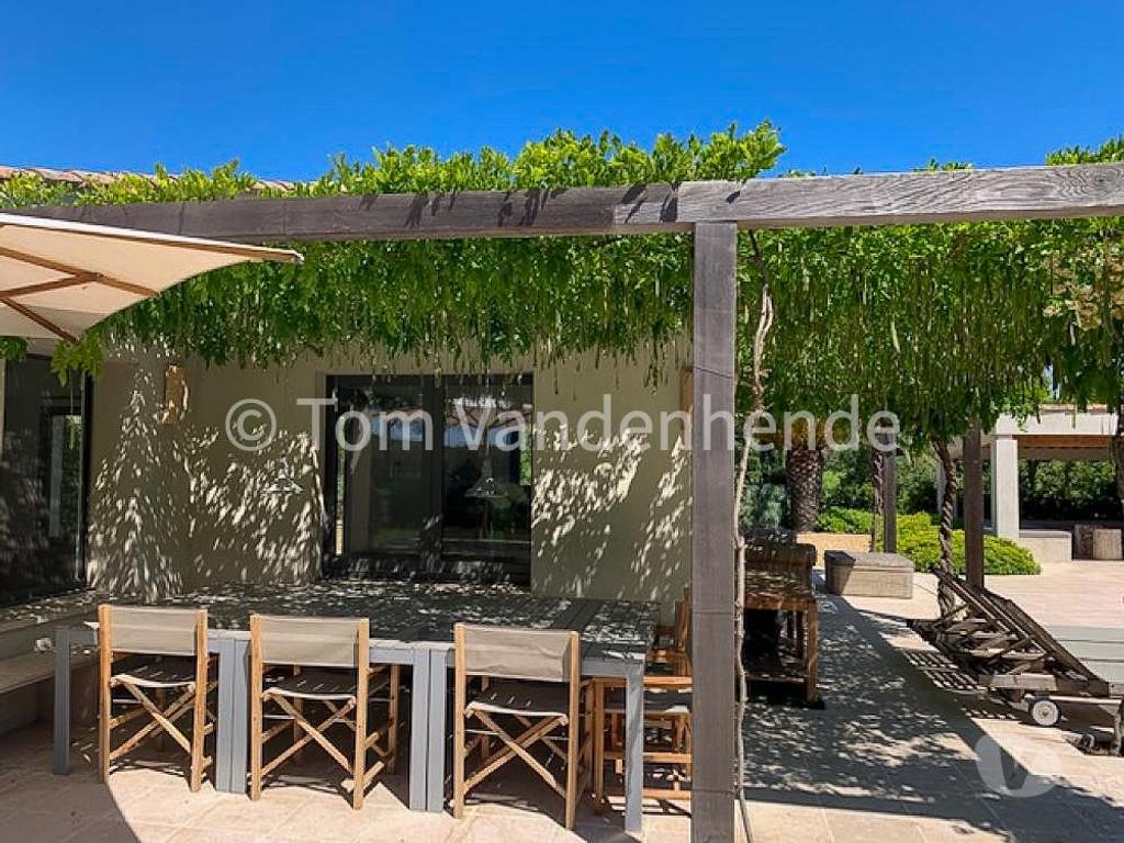 location saisonniere Var St Tropez - 83990 - Photos Vivastreet Location villa de luxe La Moutte Saint-Tropez