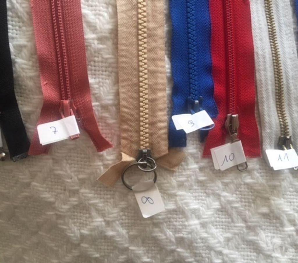 Accessoires - Bagagerie Nord Valenciennes - 59300 - Photos Vivastreet Lot de différentes fermeture éclaires 126 