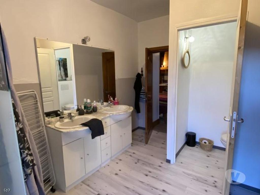 Vente Maison Charente Nanteuil en Vallee - Photos Vivastreet Maison Au Calme Avec Dépendances Et Grand Terrain