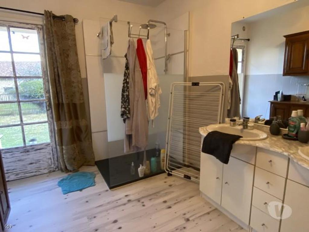 Vente Maison Charente Nanteuil en Vallee - Photos Vivastreet Maison Au Calme Avec Dépendances Et Grand Terrain