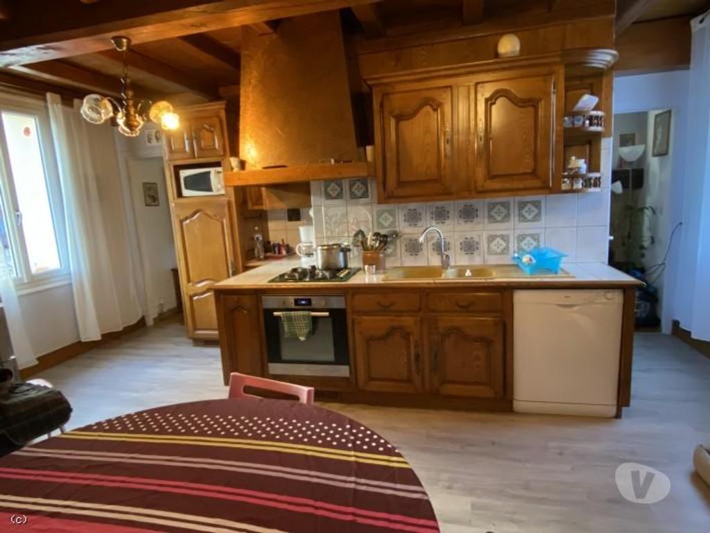 Vente Maison Charente Nanteuil en Vallee - Photos Vivastreet Maison Au Calme Avec Dépendances Et Grand Terrain