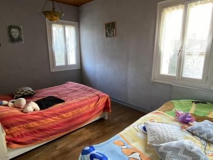 Vente Maison Nanteuil en Vallee Nanteuil en Vallee - Photos Vivastreet Maison Au Calme Avec Dépendances Et Grand Terrain