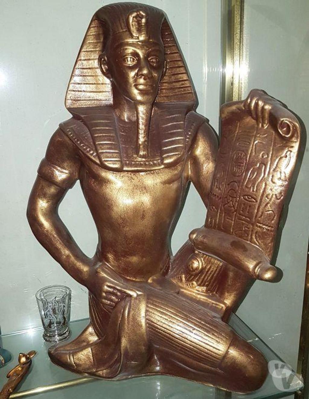 Décoration - art Gard Nimes - Photos Vivastreet Statue Ramses pharaon Égypte