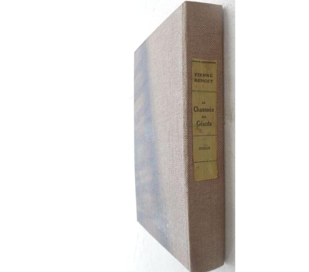 Livres occasion Hérault Castries - 34160 - Photos Vivastreet LA CHAUSSEE DES GEANTS Pierre BENOIT Roman 10.2.22