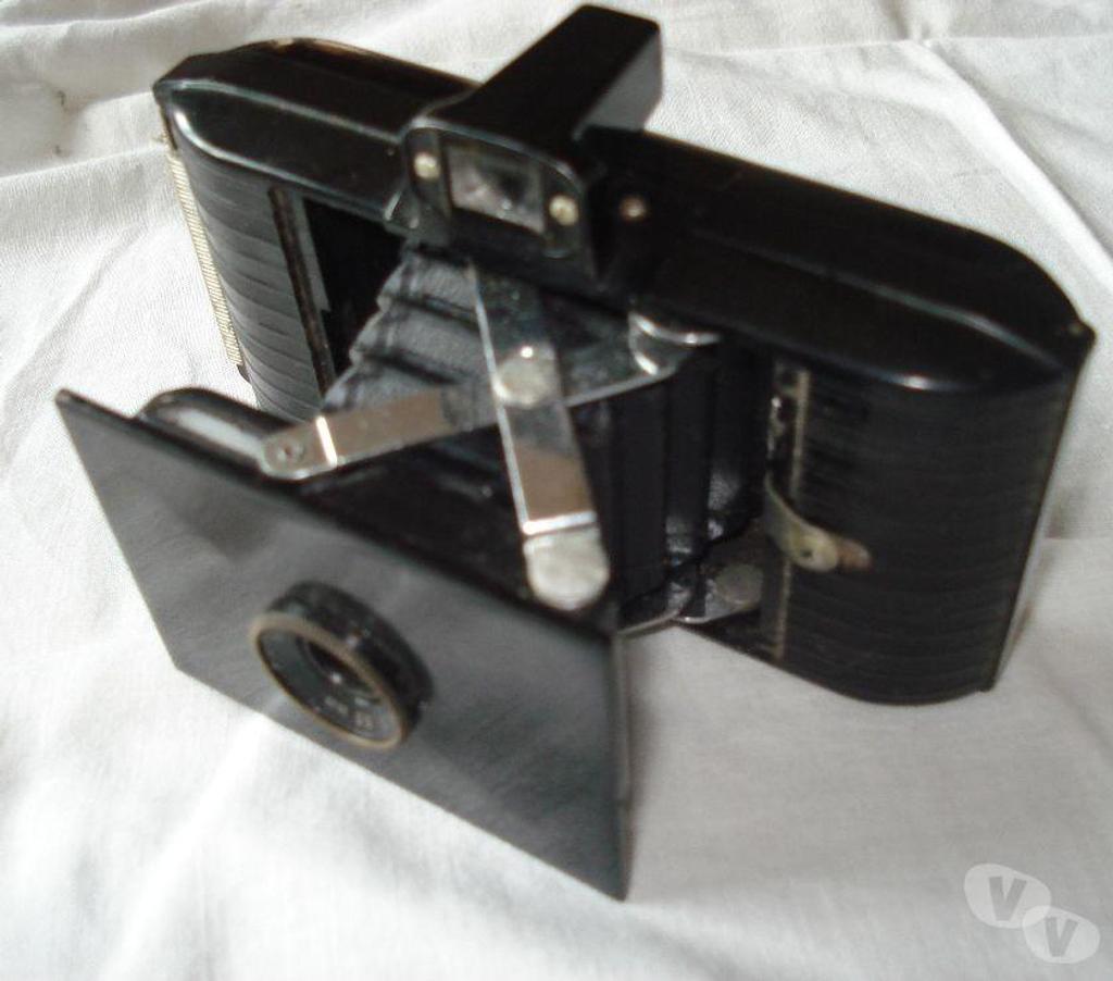 Photo - Video - Son Yvelines Fontenay le Fleury - 78330 - Photos Vivastreet KODAK BANTAM à soufflet bakelite