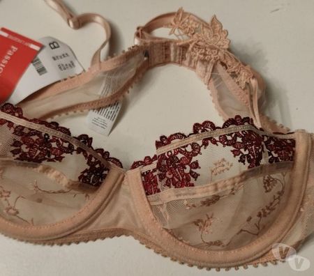 Vêtements occasion Val-d'Oise Bernes sur Oise - 95340 - Photos Vivastreet Top ; Soutien Gorge & BroderiesArmatures PASSIONATA T 90B