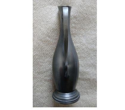 Décoration - art La Courneuve Seine-Saint-Denis - Photos Vivastreet Vase en étain Pewter