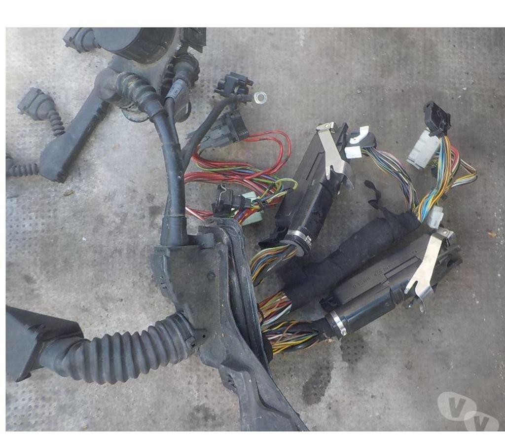 Pièces et services auto Pyrénées-Orientales Perpignan - Photos Vivastreet faisceau moteur bmw e38 type 728i moteur m52