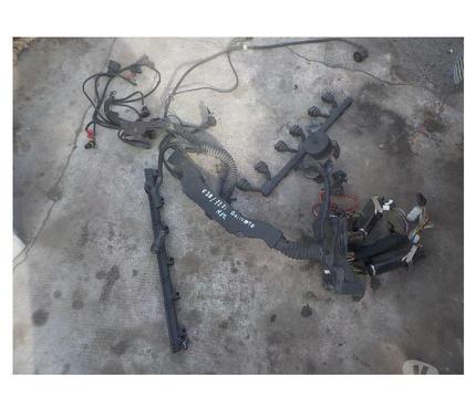 Pièces et services auto Perpignan Perpignan - Photos Vivastreet faisceau moteur bmw e38 type 728i moteur m52