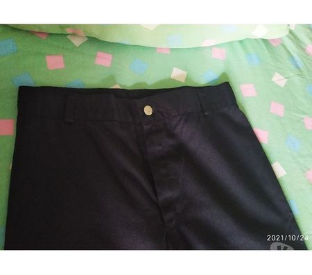 Vêtements occasion Moselle Florange - 57190 - Photos Vivastreet pantalon noir droit T4