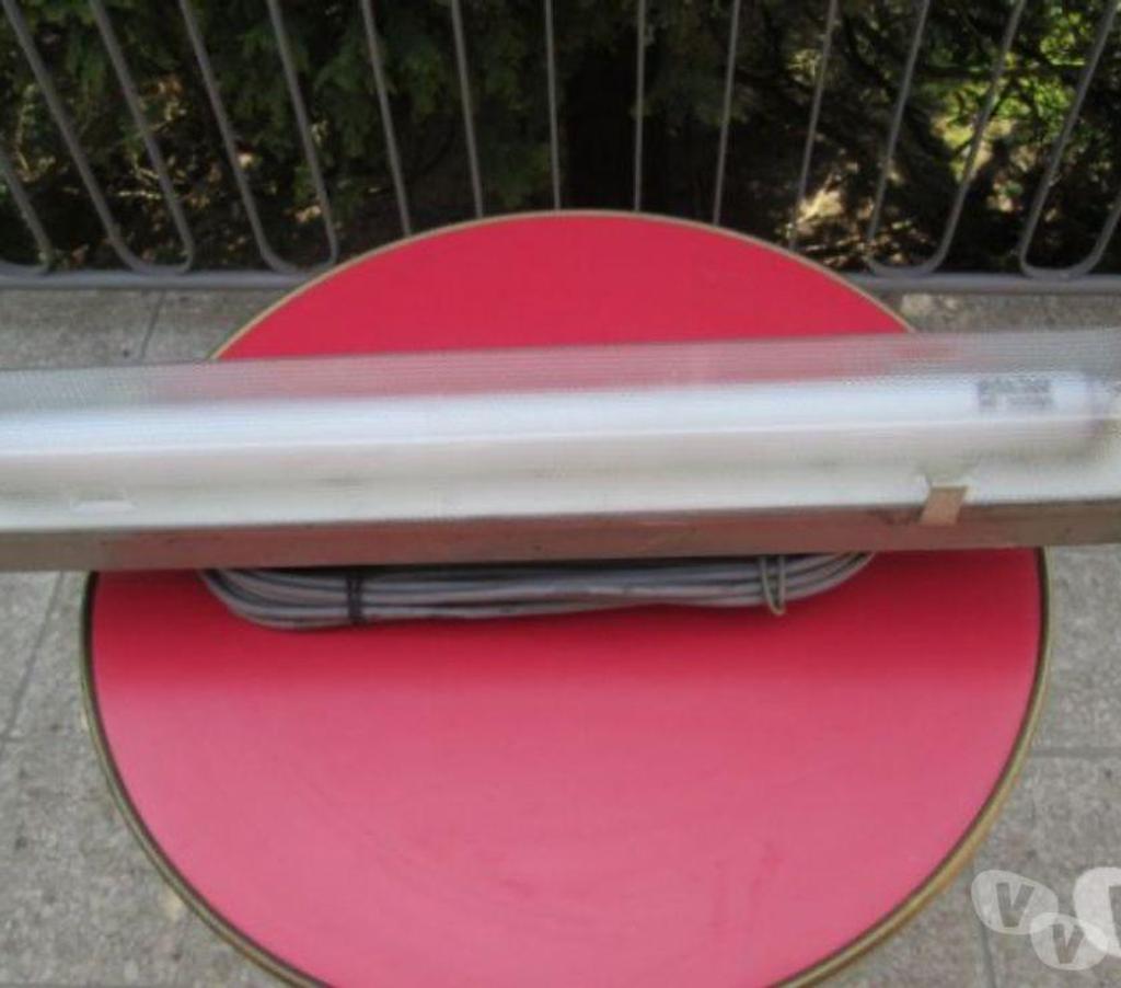  Nord Valenciennes - 59300 - Photos Vivastreet Eclairage portatif fluorescent garage, grenier … 226