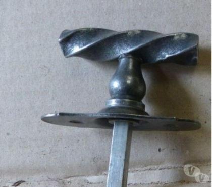 Bricolage - Jardin - Outillage Soullans Vendée - Photos Vivastreet Poignée très bonne état