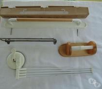 Portes torchons , serviettes - rouleau papier hygiénique