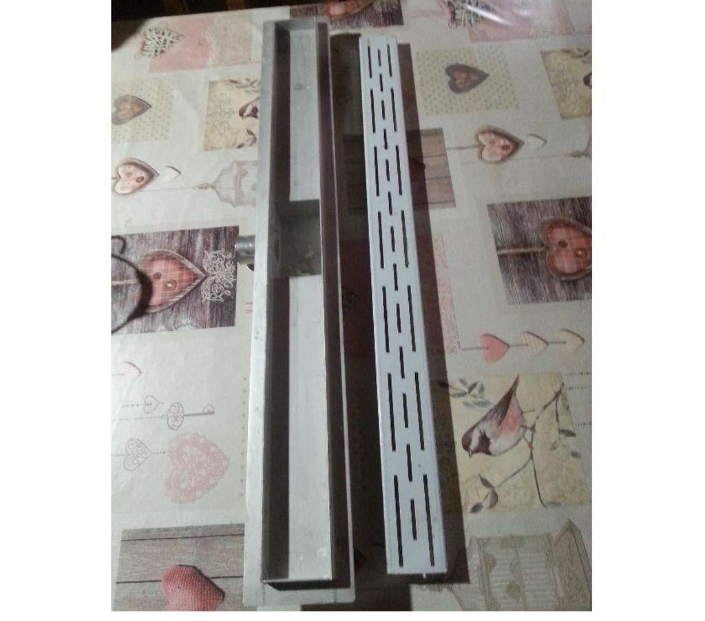  Seine-et-Marne Montceaux les Provins - 77151 - Photos Vivastreet caniveau de douche 