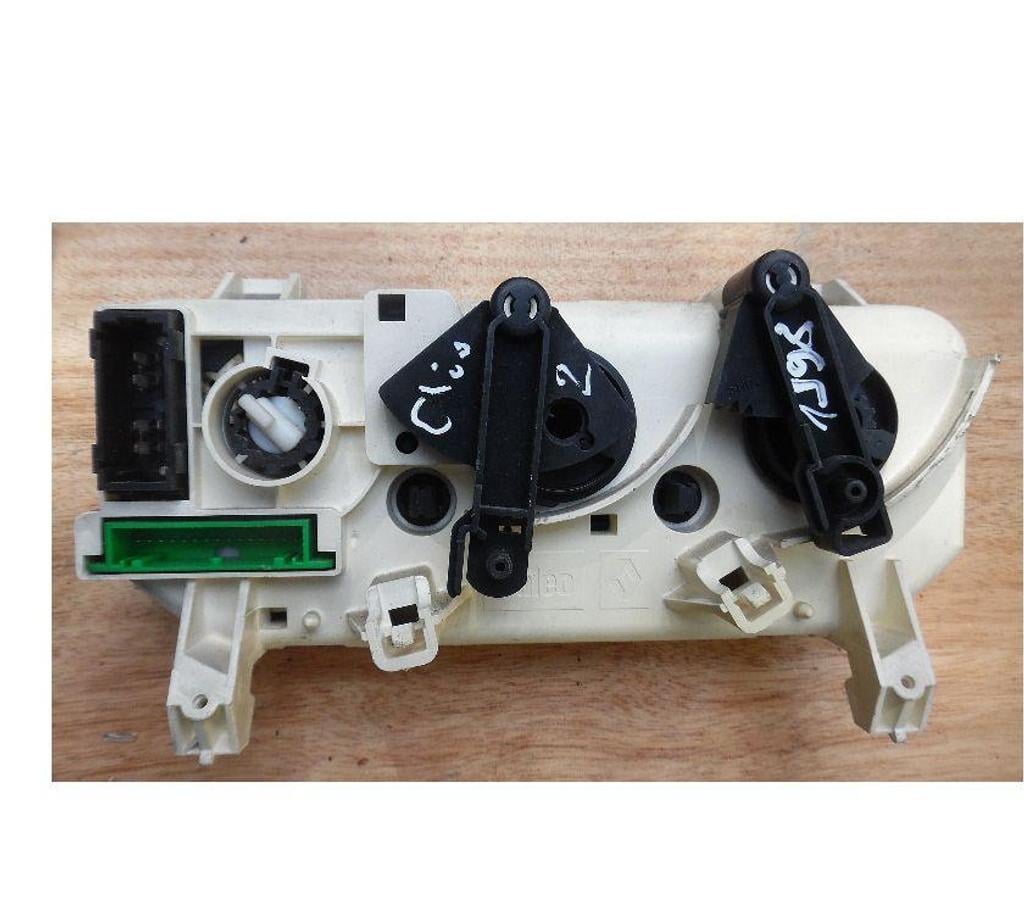 Pièces et services auto Hérault Castries - 34160 - Photos Vivastreet Clio 2 phase 2 Pièces diverses d'occasion testées 