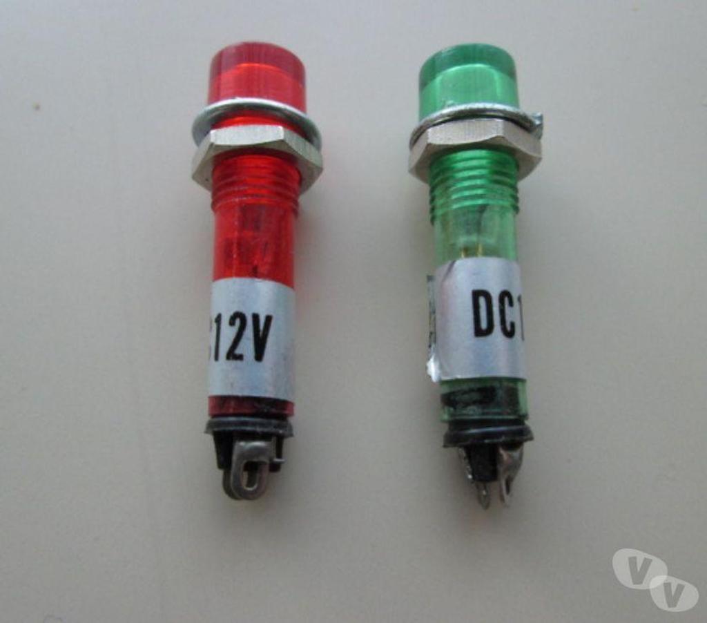  Nord Valenciennes - 59300 - Photos Vivastreet Voyants rouges et verts 12 V 76.2 