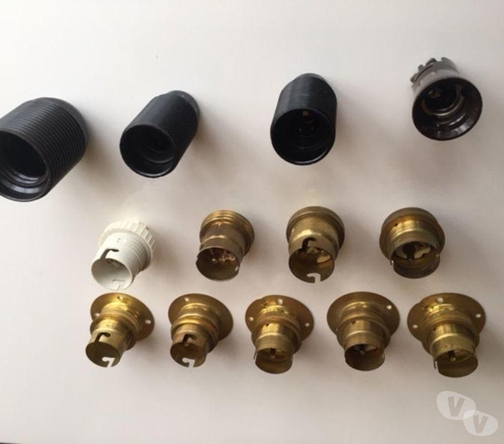 Nord Valenciennes - 59300 - Photos Vivastreet Douilles électriques B22 – E27 - E14 172a