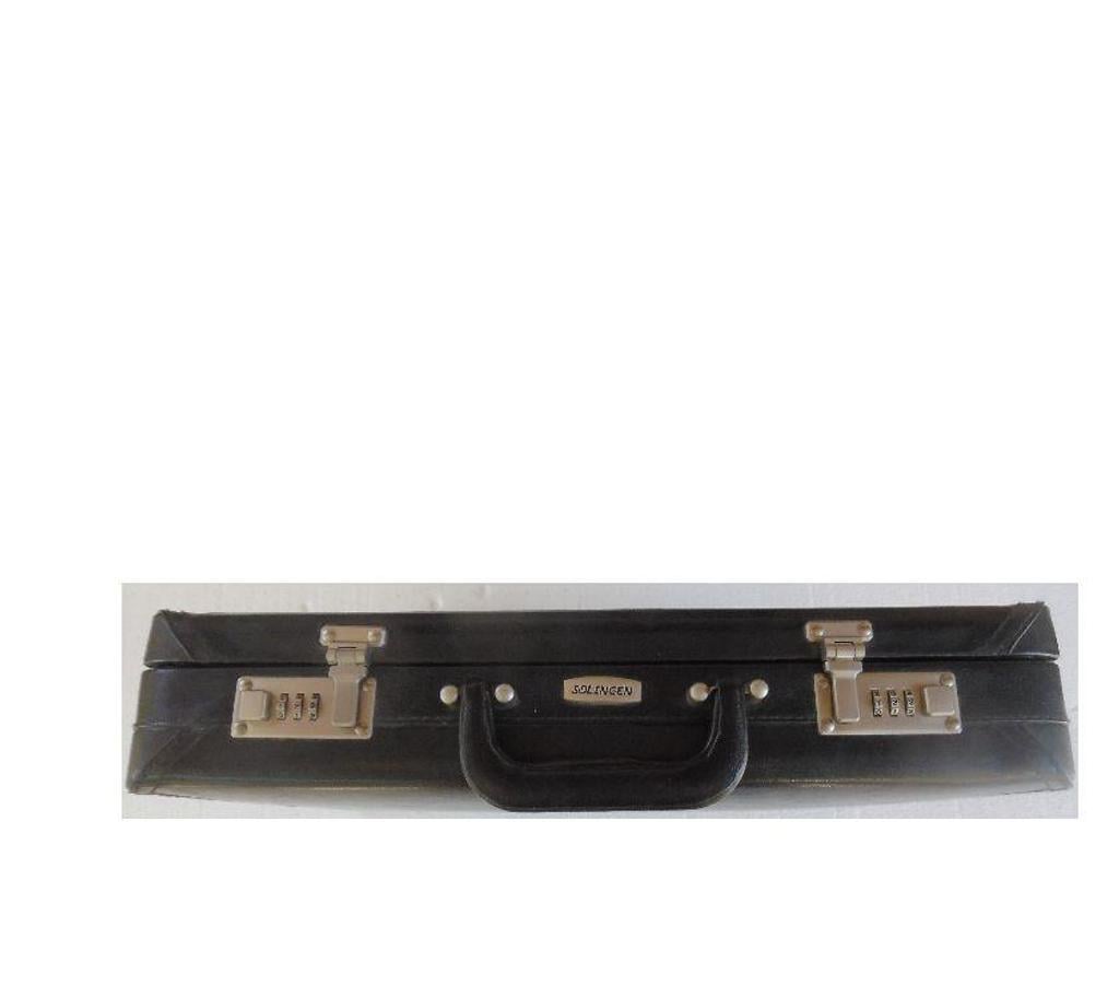 Ameublement & art de la table Hérault Castries - 34160 - Photos Vivastreet MALETTE ROYAL SOLENGEN COUTEAUX 24 PIÈCES PROFESSIONNEL