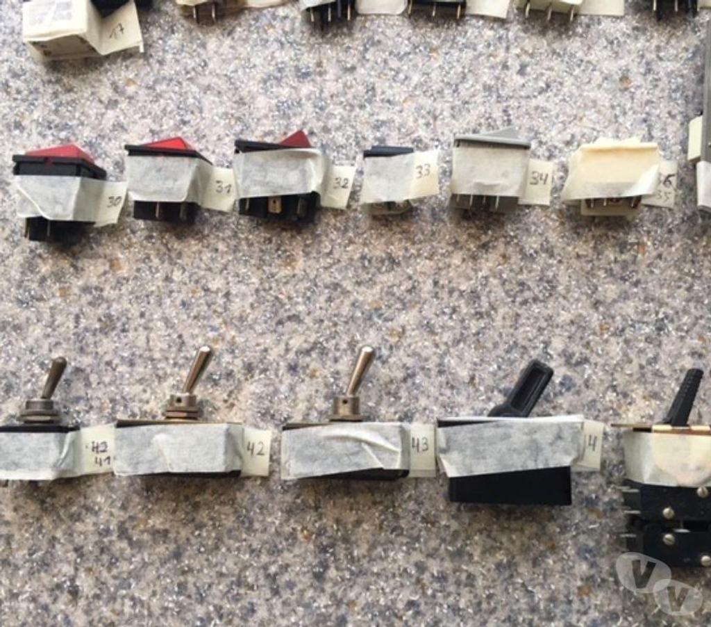  Nord Valenciennes - 59300 - Photos Vivastreet Boutons poussoirs – interrupteurs spécifiques suite 197.1