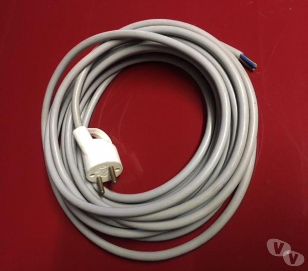 Nord Valenciennes - 59300 - Photos Vivastreet -Câble électrique souple 3 x 1,5mm2 avec fiche 131