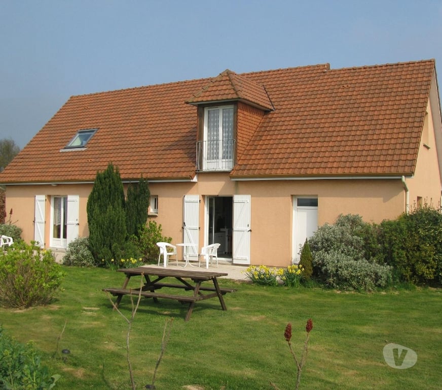 Appartement meublé Seine-Maritime St Jean de Folleville - 76170 - Photos Vivastreet STUDIO MEUBLE " vert " REZ DE JARDIN plein sud cc au mois