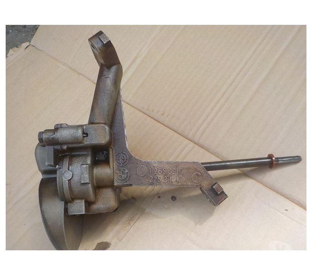 Pièces et services auto Pyrénées-Orientales Perpignan - Photos Vivastreet pompe a huile bmw e21 type m20