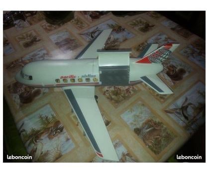 Jeux jouets occasion Montceaux les Provins Seine-et-Marne - Photos Vivastreet avion playmobil