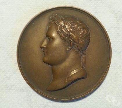 Collection Montceaux les Provins Seine-et-Marne - Photos Vivastreet médaille napoléon