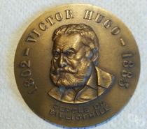 médaille victor hugo