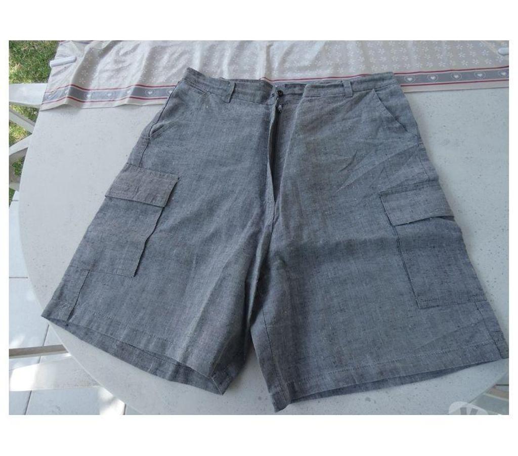 Vêtements occasion Essonne Juvisy sur Orge - 91260 - Photos Vivastreet short femme gris
