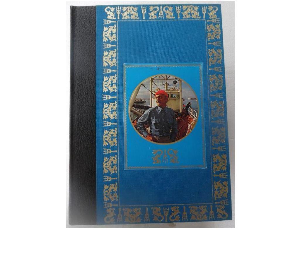 Livres occasion Hérault Castries - 34160 - Photos Vivastreet 8 livres illustrés Cousteau en très bon état 