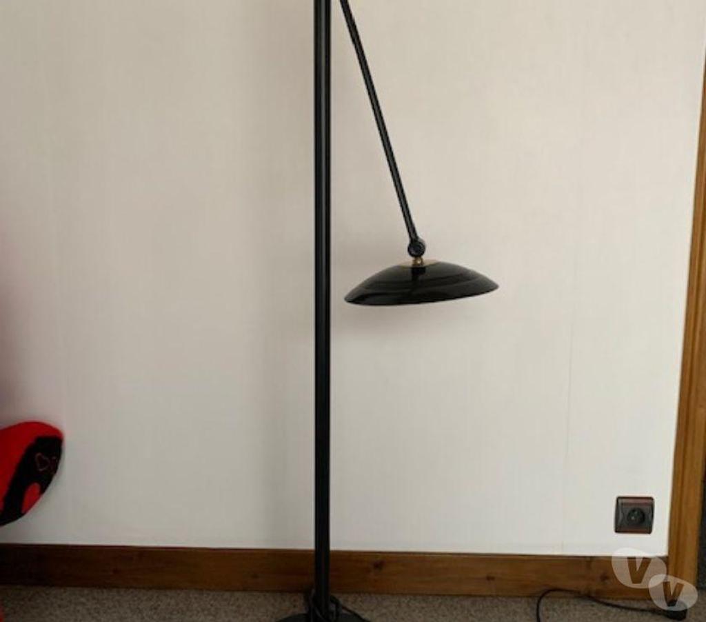 Décoration - art Nord Valenciennes - 59300 - Photos Vivastreet Lampadaires noirs sur pied 68
