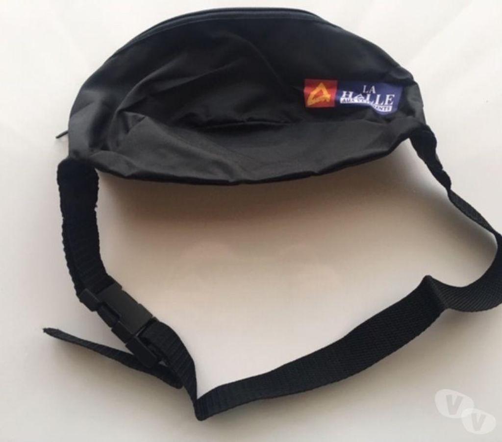 Accessoires - Bagagerie Nord Valenciennes - 59300 - Photos Vivastreet Pochettes banane5