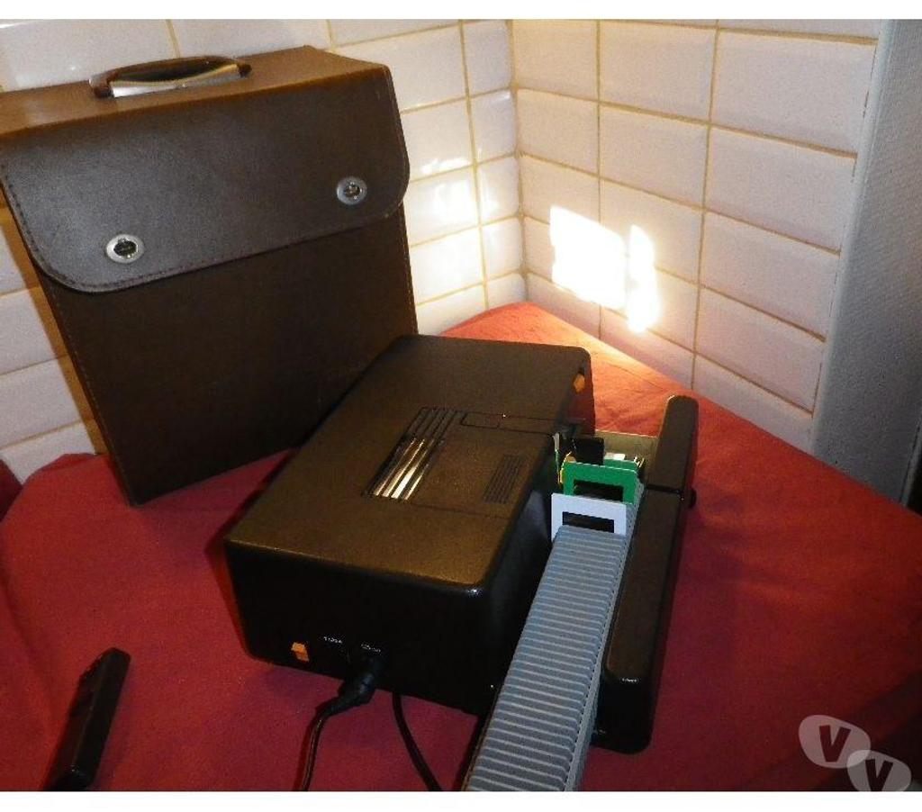 Photo - Video - Son Yvelines Fontenay le Fleury - 78330 - Photos Vivastreet Projecteur pour diapositives - Diafocus AF 250 - KINDERMANN