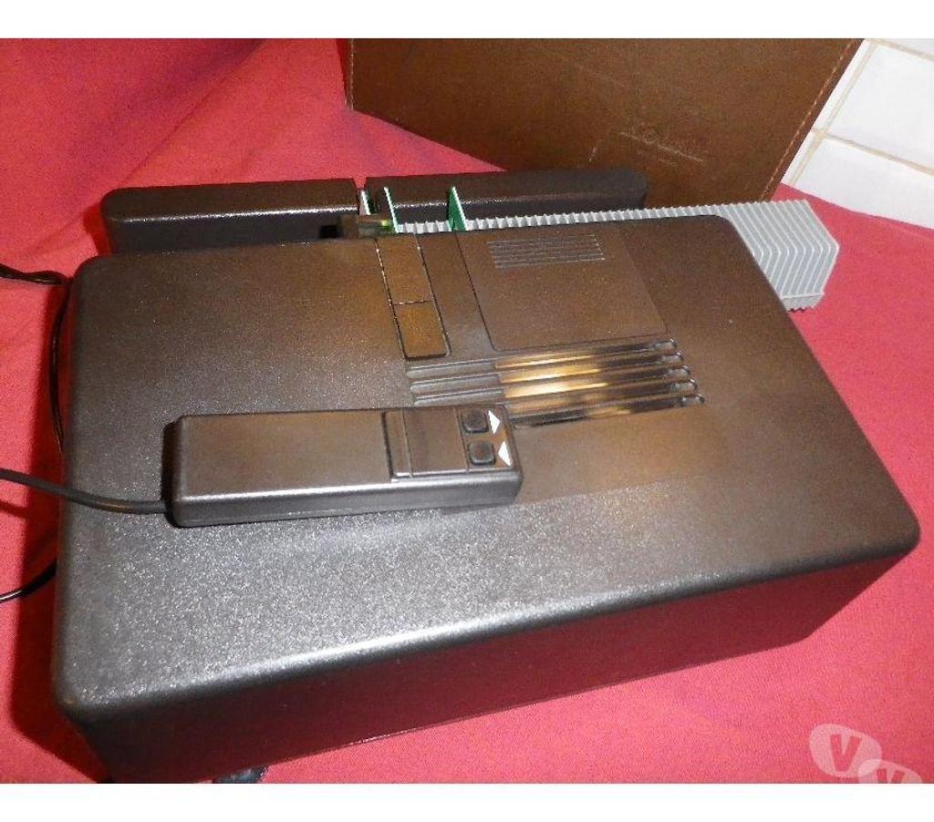 Photo - Video - Son Yvelines Fontenay le Fleury - 78330 - Photos Vivastreet Projecteur pour diapositives - Diafocus AF 250 - KINDERMANN