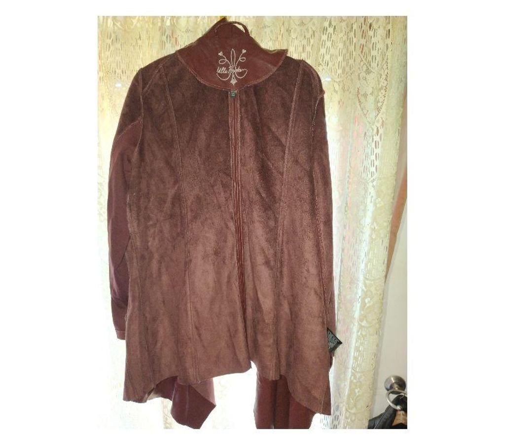 Vêtements occasion Bouches-du-Rhône Aix en Provence - Photos Vivastreet VESTE FEMME CUIRE DEMIE SAISON MARRON FONCE ORIGINALE. 