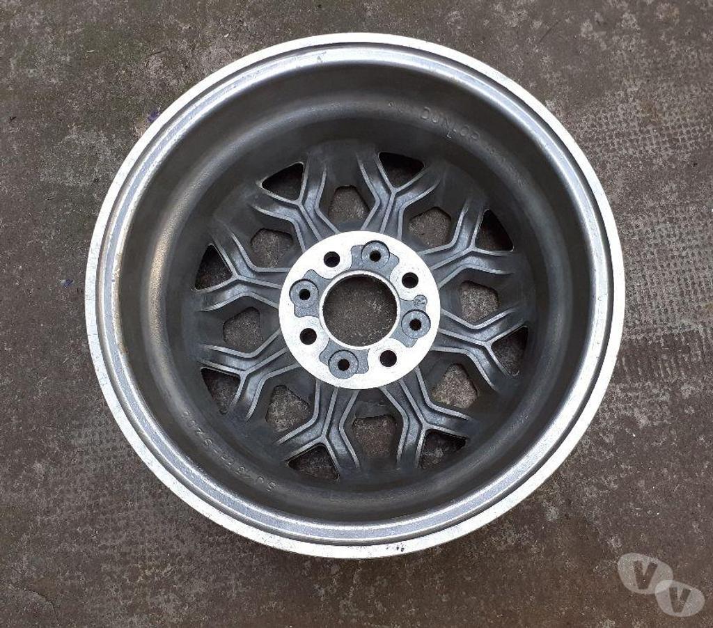 Pièces et services auto Var Pierrefeu du Var - 83390 - Photos Vivastreet jante alu Simca 1100 TI Dunlop 5 x 13 pouces