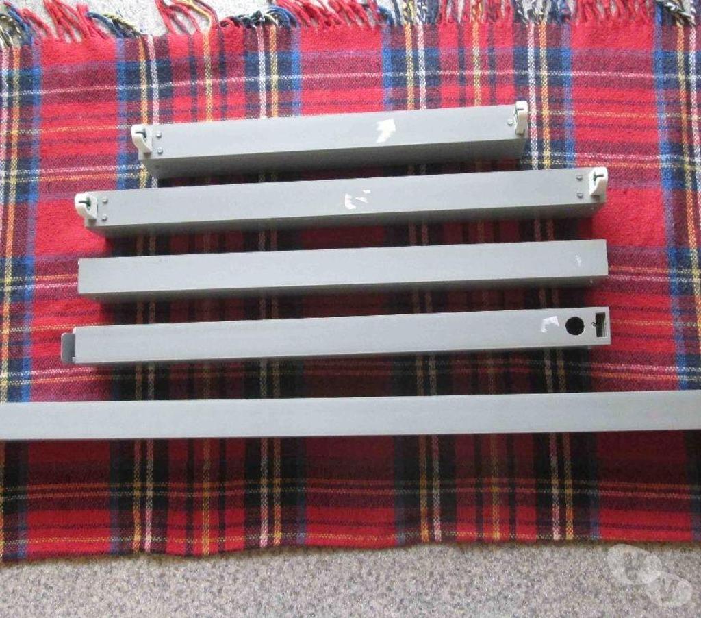 Nord Valenciennes - 59300 - Photos Vivastreet Réglettes pour tubes fluo en double isolation 157