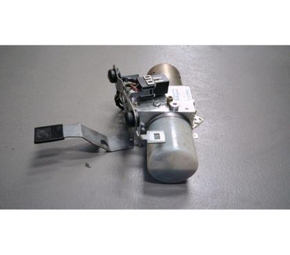Accessoires auto & tuning St Vrain Essonne - Photos Vivastreet MOTEUR DE CAPOTE DE MERCEDES SLK 230