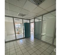 Local 60 m² - 3 pièces