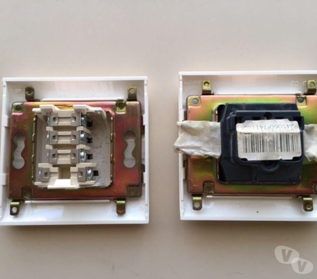  Nord Valenciennes - 59300 - Photos Vivastreet Interrupteurs, bouton-pous prises neufs “ Mosaïc 45 “ 53.2