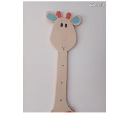 Equipements bébés Avion Pas-de-Calais - Photos Vivastreet Toise girafe bois